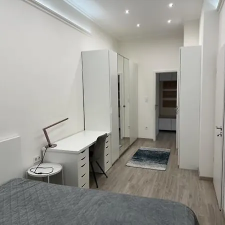 דירה Erkel Elegance & Harmony