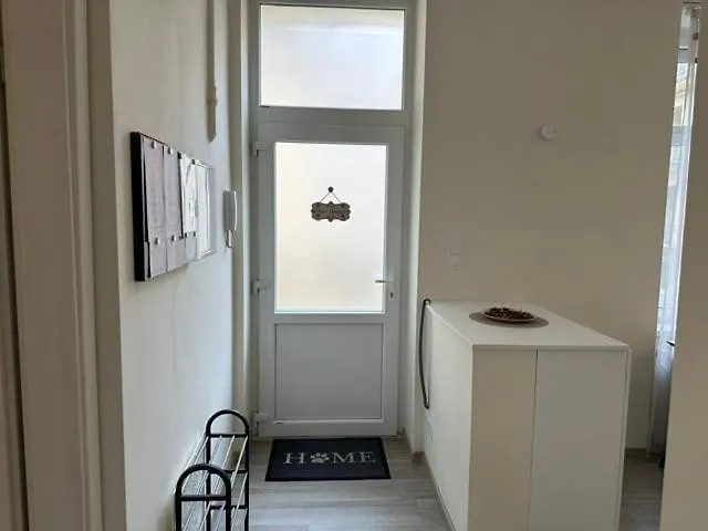 Erkel Elegance & Harmony Апартаменты *