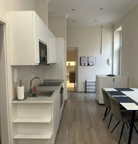 Erkel Elegance & Harmony Апартаменты